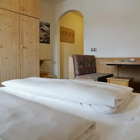 Piz Alpin B&B Colfosco Exterior photo