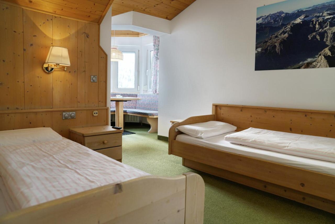 Piz Alpin Bed & Breakfast